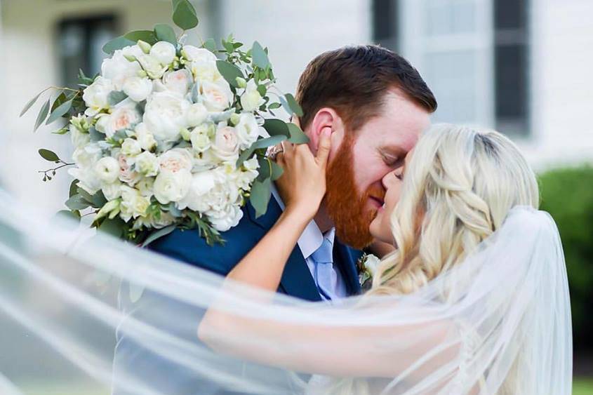 Newlyweds kiss