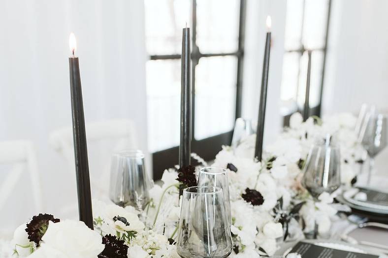 Modern Clean Wedding B&W