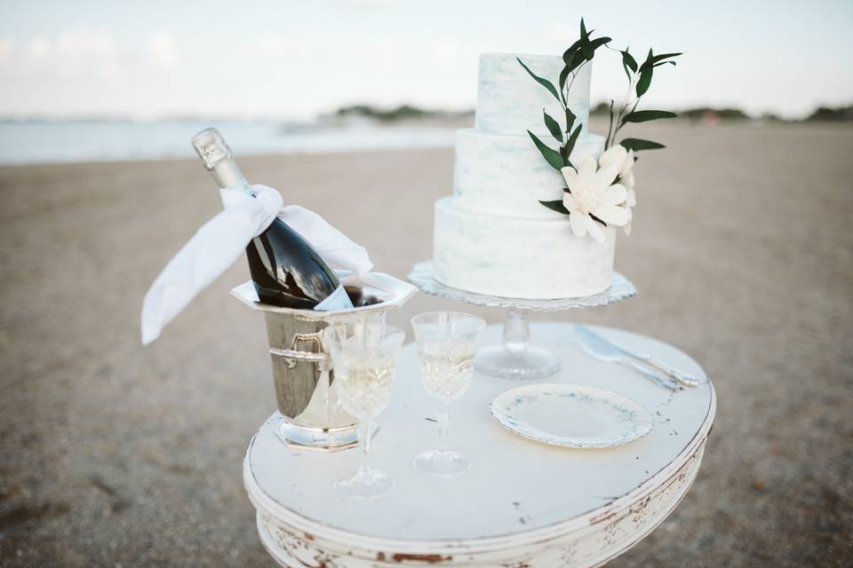 Beach Elopement Champagne