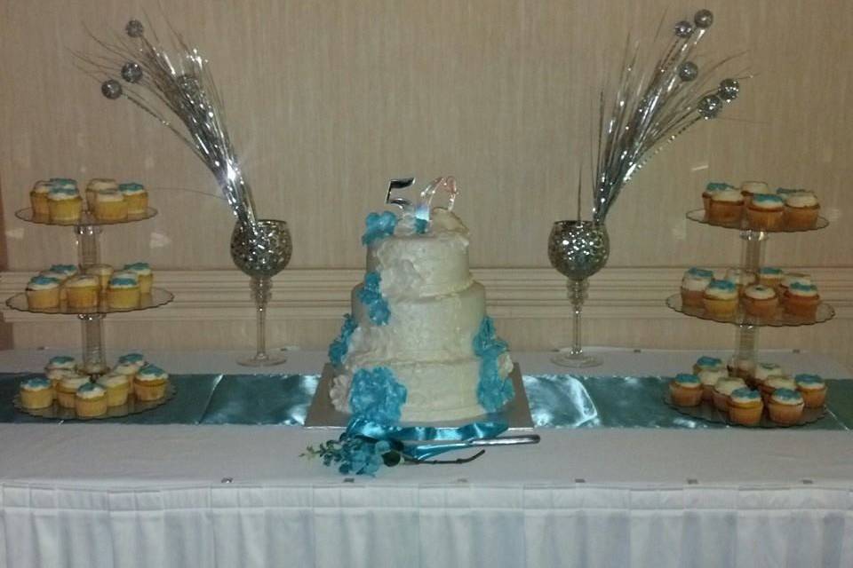 SweetHart Cakes & Creations