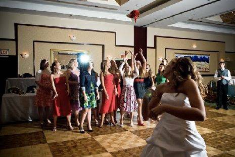 Bouquet toss