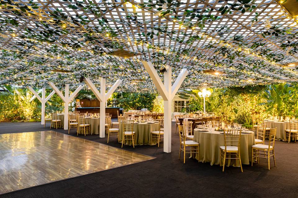 Outdoor gazebo