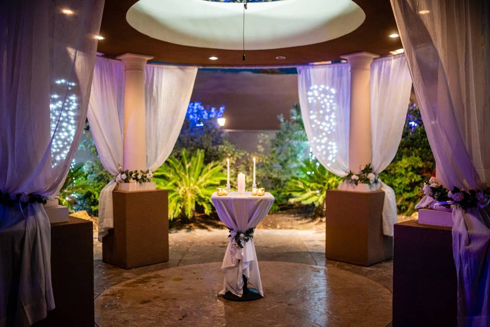 Formal room