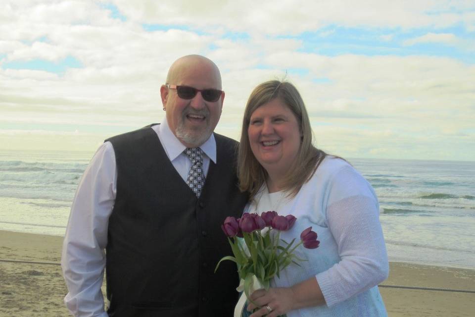 Simple beach elopement