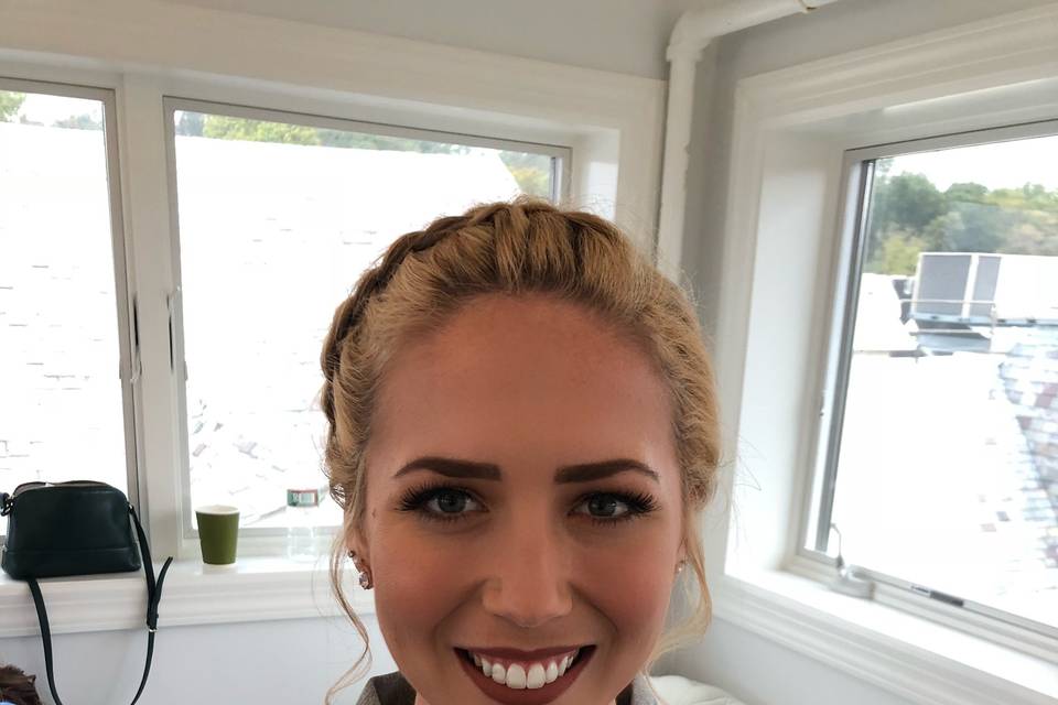 Bridesmaid makeup