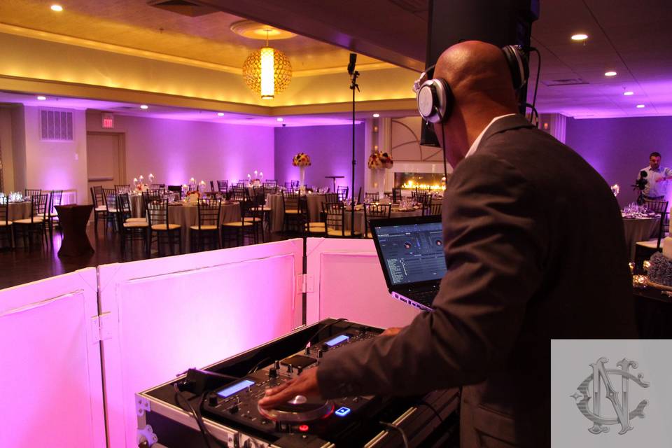 Nelson Cruz Entertainment - DJ - New York, NY - WeddingWire