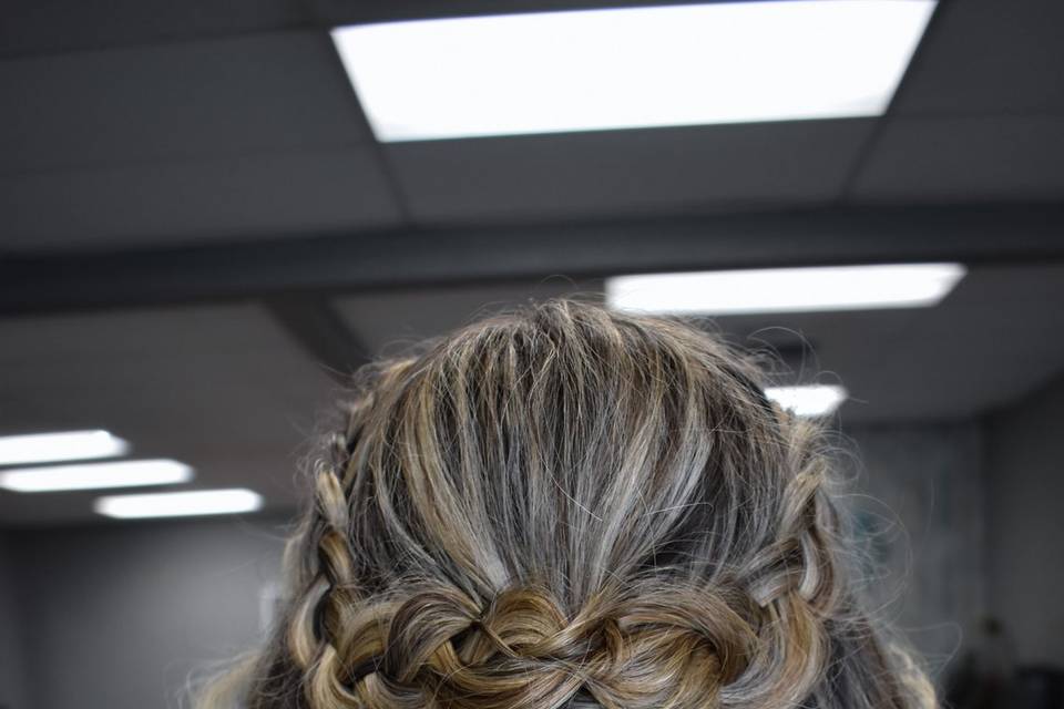 Braid half up