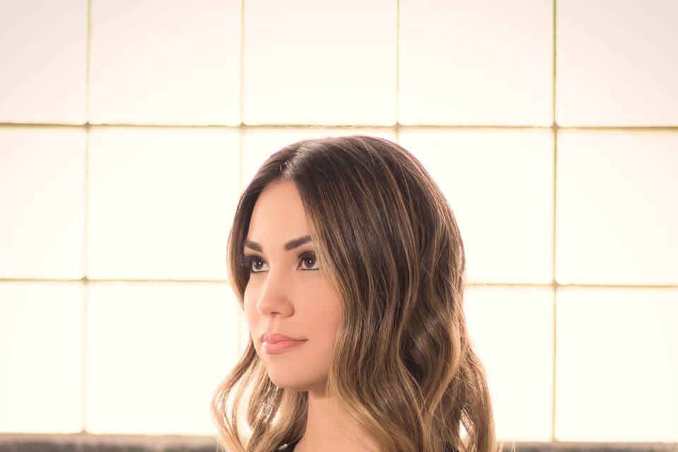 Sip & Dry Bar
