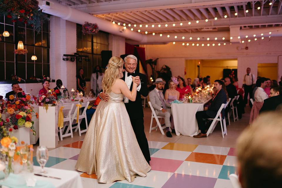 Color Wedding Father Dance