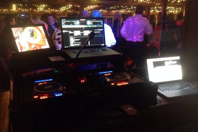 DJ Josh Nicol