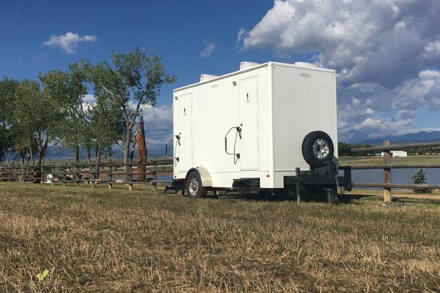 Columbia Potties for the Rockies