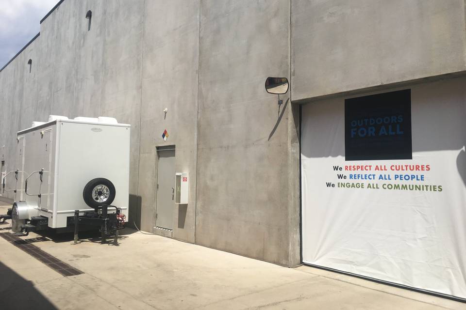 Portable luxury restroom at event