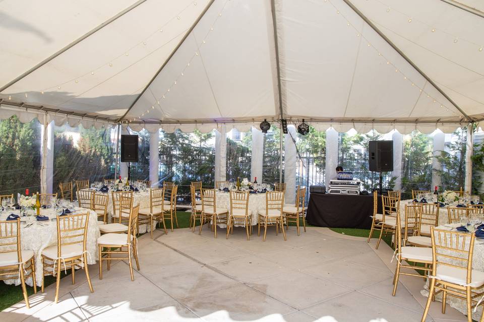 Outdoor Wedding Seating