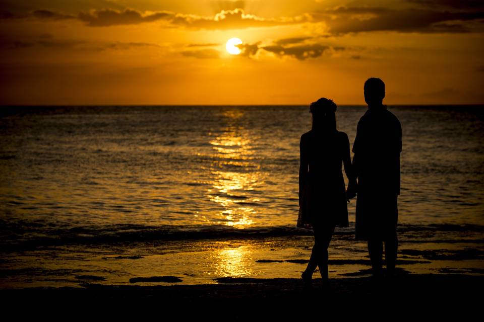 Wedding Photography Oahu's North Shore At Sunset