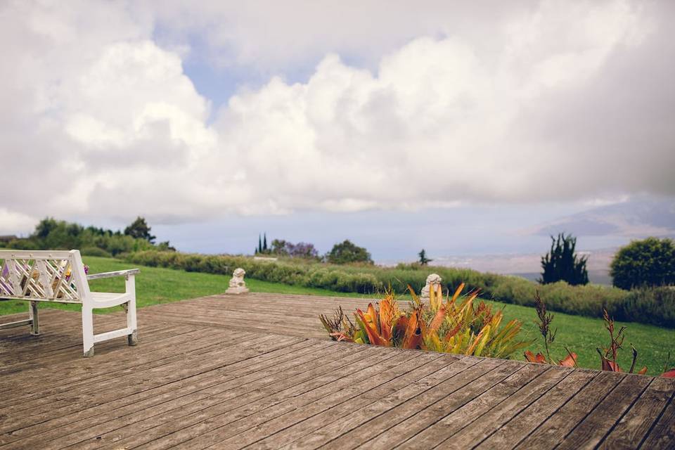 Alii Kula Lavender Platform