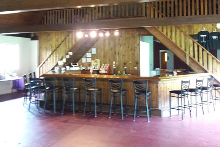 Bar side view