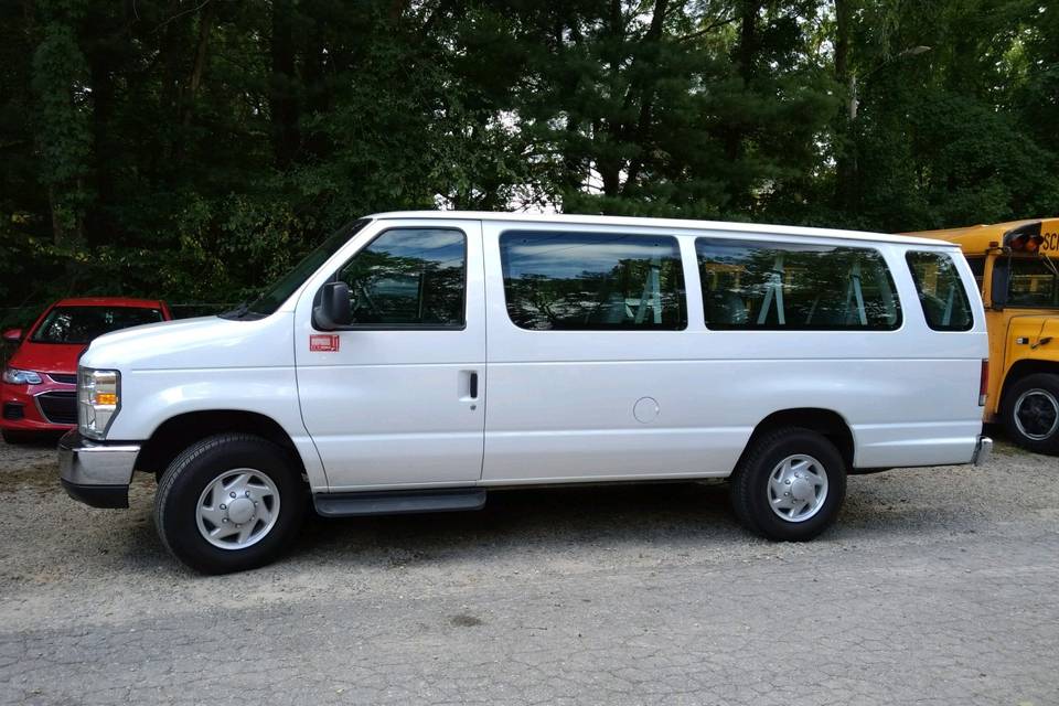 Van - 15 Passenger