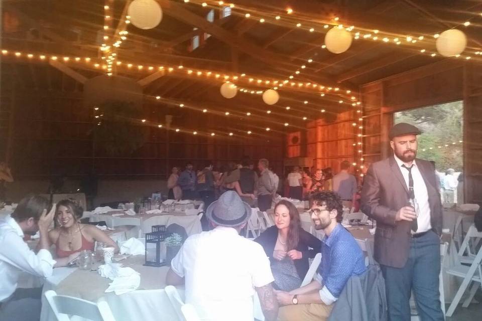 Oasis Restaurant & Catering
