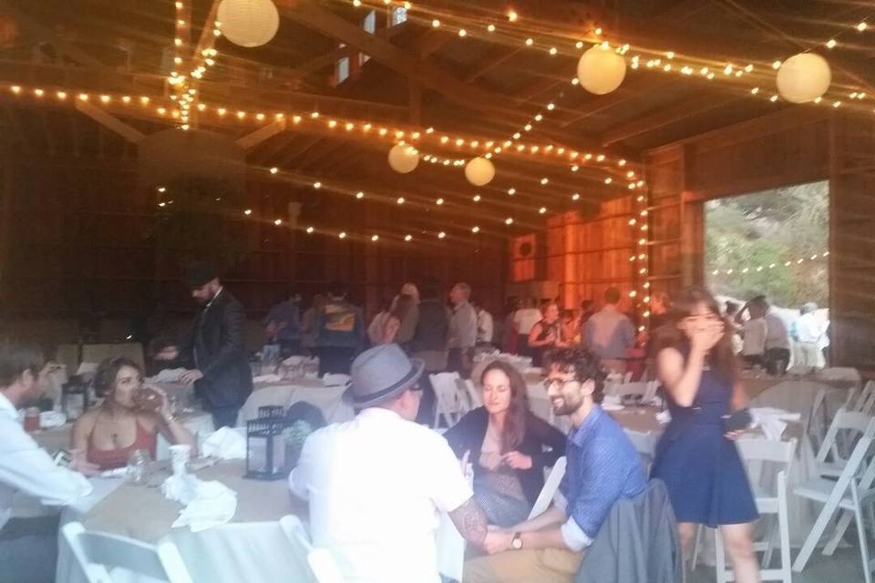 Oasis Restaurant & Catering
