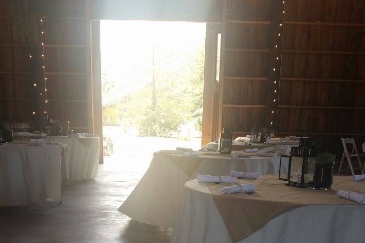 Oasis Restaurant & Catering