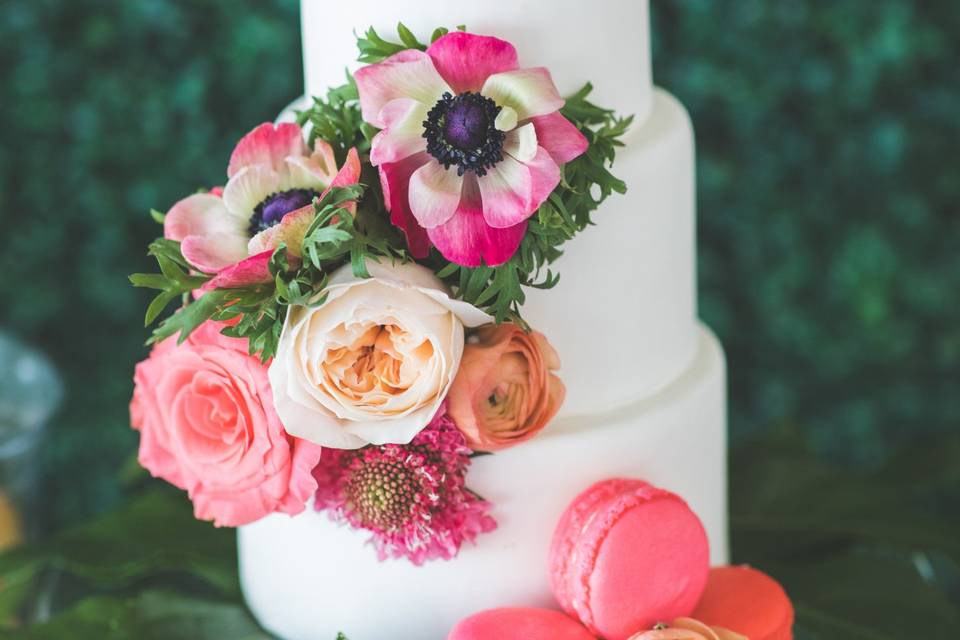 Mini Cake with Floral