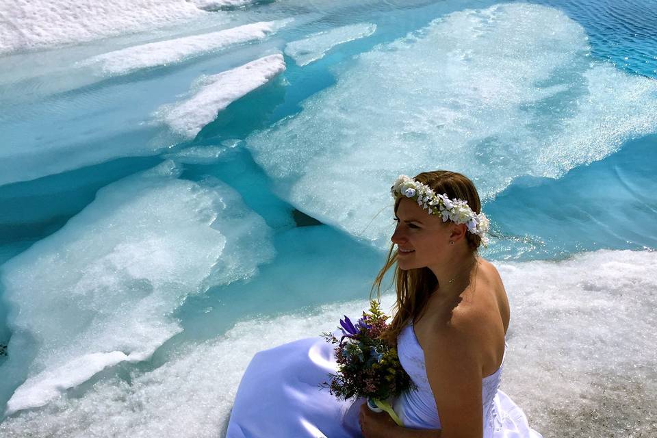 Lookin cool.Photo by Becky McGill Mull of Azure Alaska Weddings.