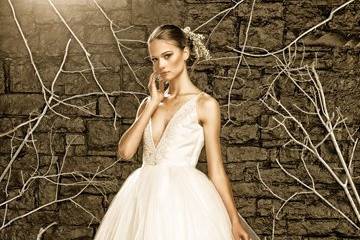 Binzario Custom Wedding Gowns