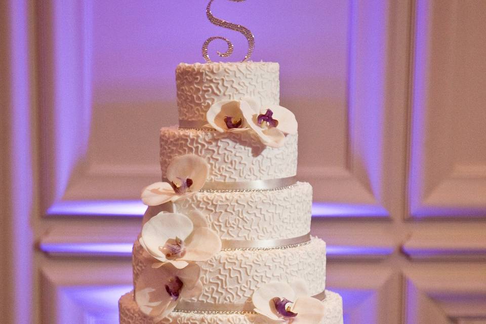 Wedding Cake Details