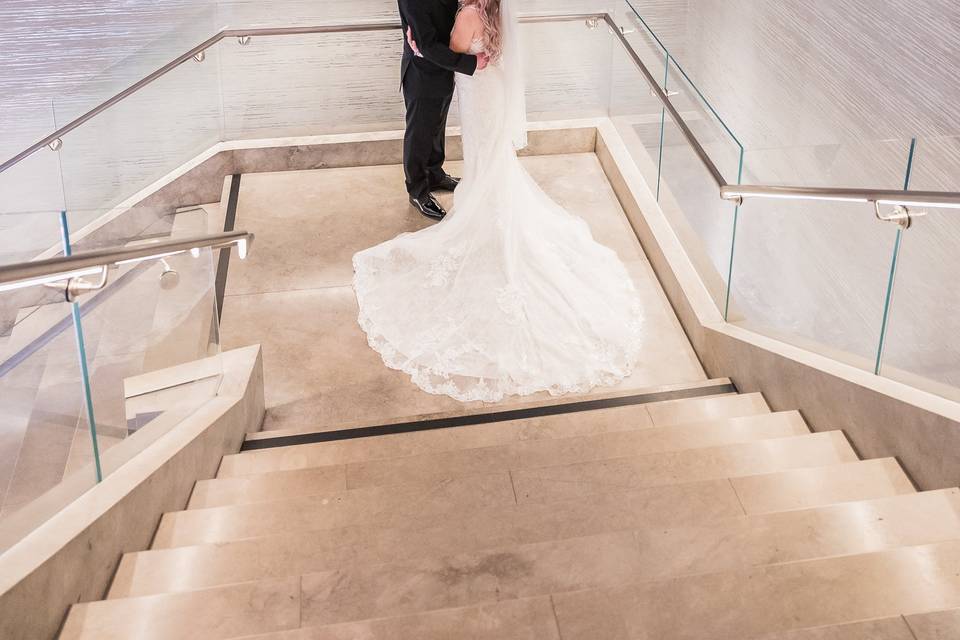 B+G on staircase