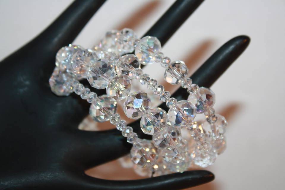 Custom design crystal earrings, bracelet and necklace. Beautiful crystal necklace jewelry set can be Custom jewelry designs for the Bride or bridal party in any style and length. All Renee needs is YOUR wedding colors.