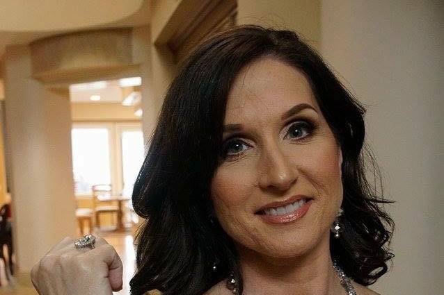 Custom design faceted grayish-green glass crystal necklace, earrings and bracelet for the Bride or bridal party in any style and length, at affordable prices. All Renee needs is YOUR wedding colors.