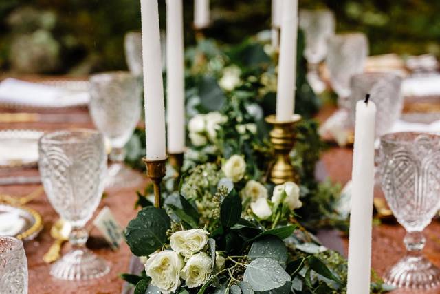 Greenery Table Runner