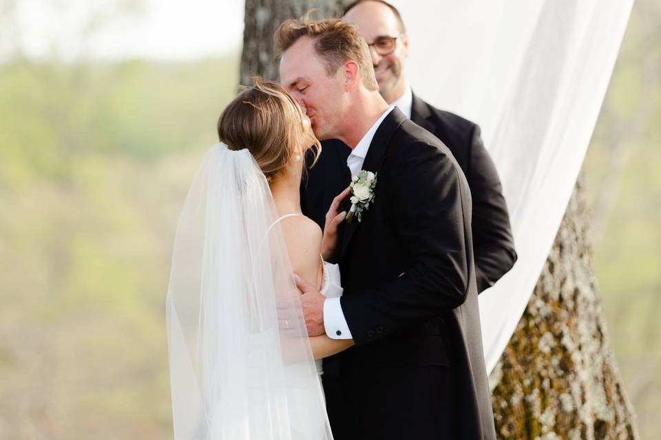 Hanna + Josh, Front Porch Farm