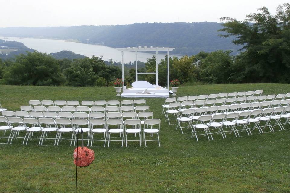 Clifty Inn