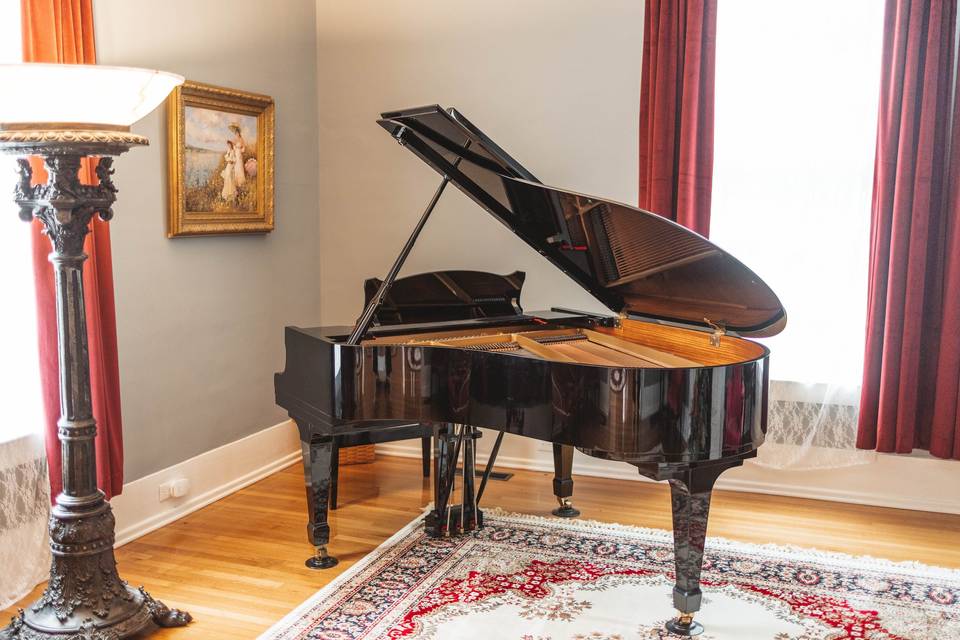 Grand Piano