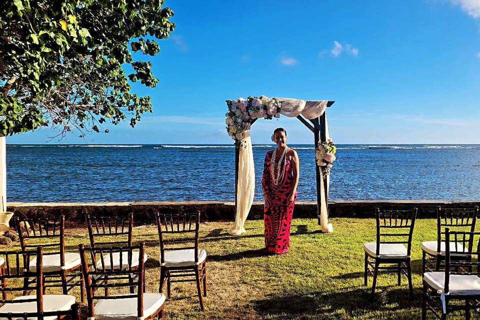 Makaona's Hawaiian Hula Entertainment
