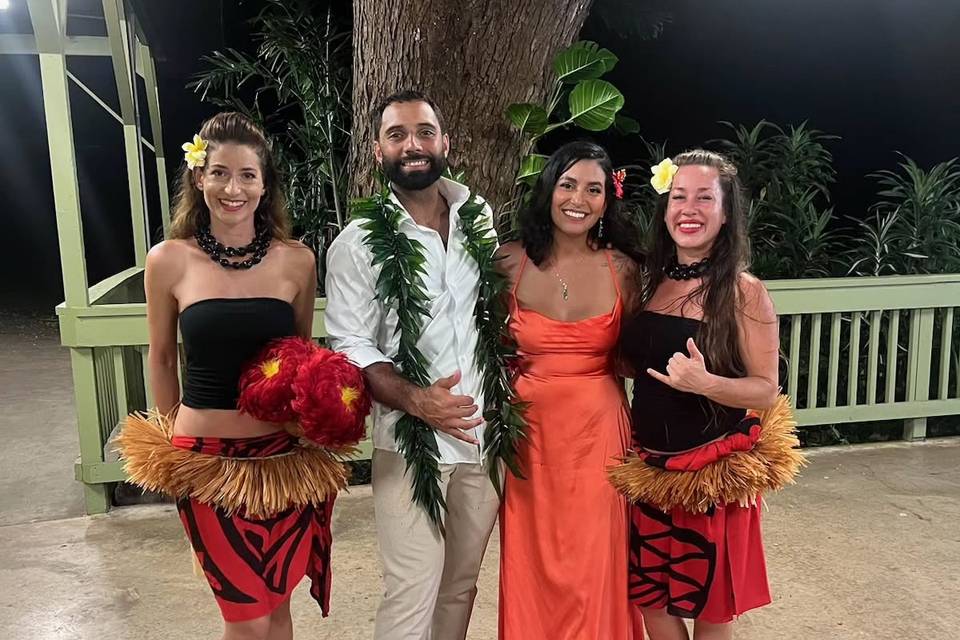 Makaona's Hawaiian Hula Entertainment