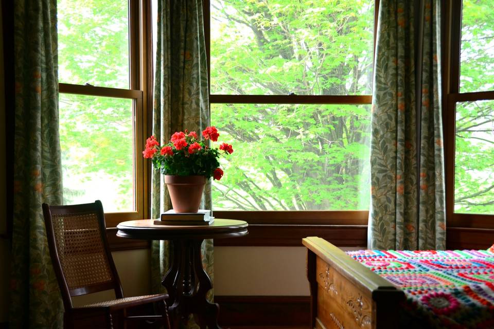 The Inn's west bedroom.