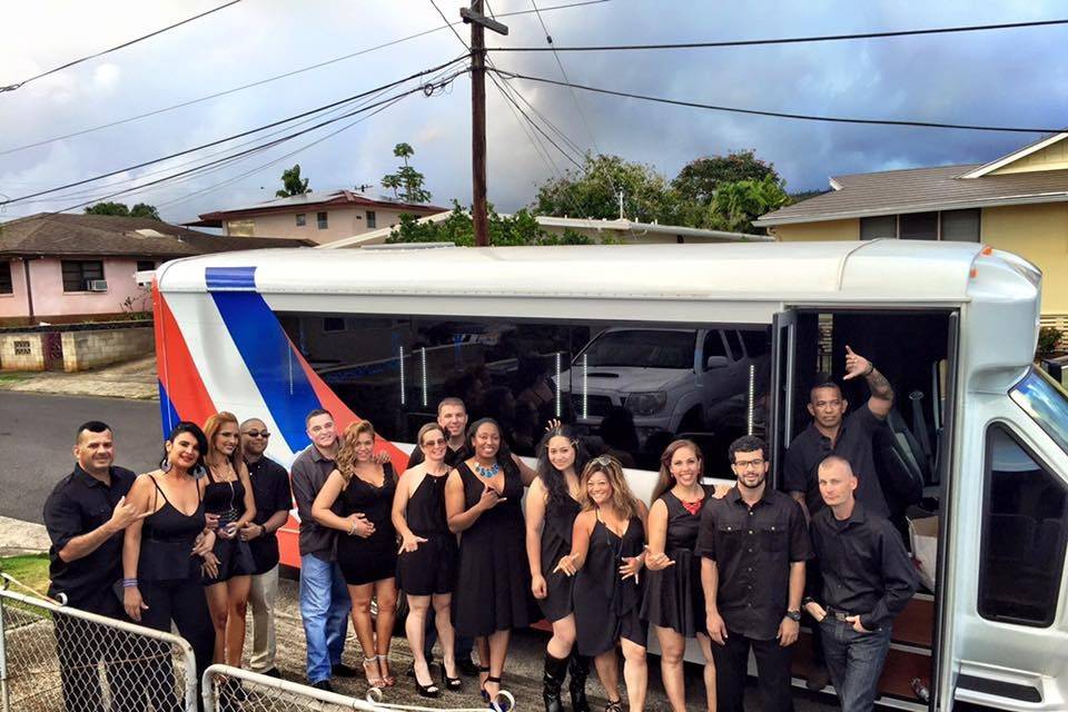 Black is always in style!  Getting picked up for a fun night on the town on a combo bachelor/bachelorette party in Waikiki.  Luxury Limo Hawaii knows the party scene, when to go and where to be for your special night out!