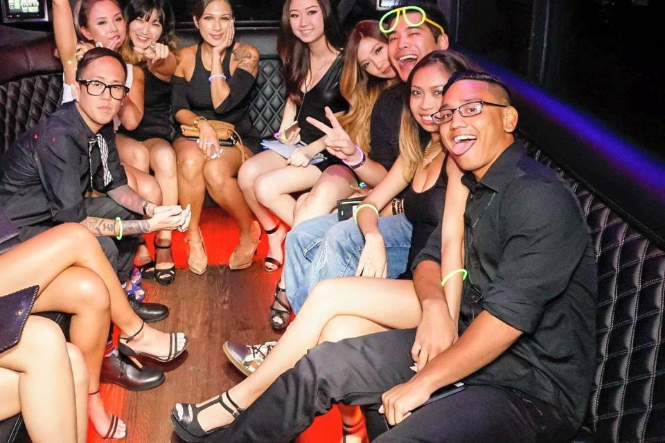 Party with Luxury Limo Hawaii for any occasion.  Let us chauffeur you so your party doesn't have to stop from venue to venue.
