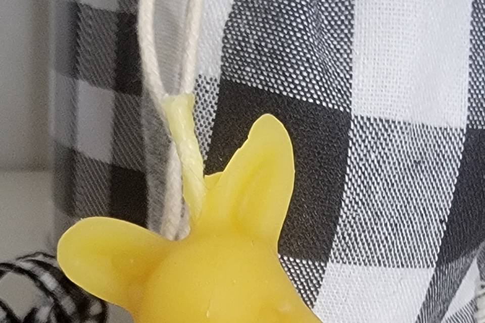 Bailey - Bunny Beeswax Candle