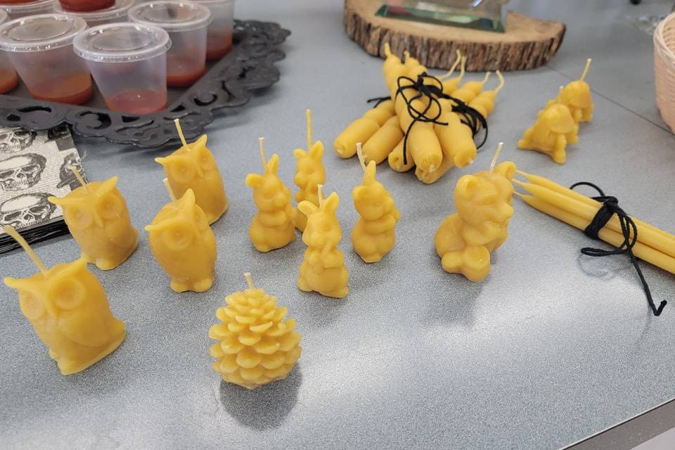 Beeswax candles