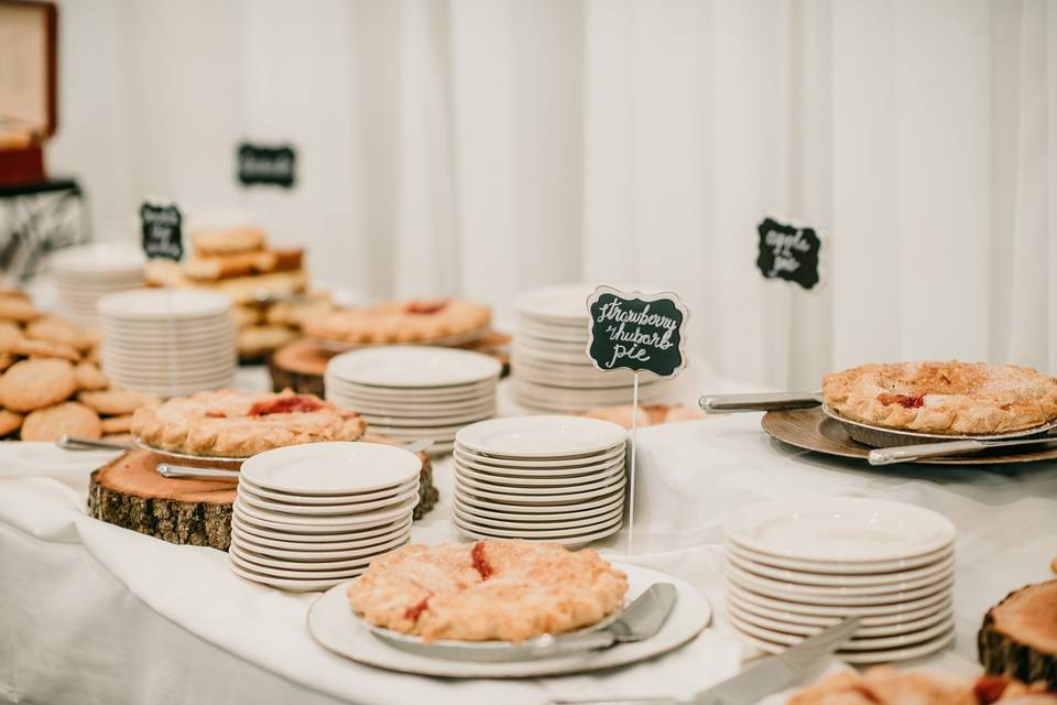 Pie/cookie table