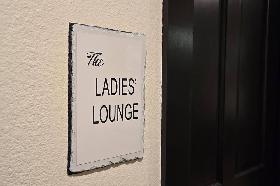 Ladies lounge