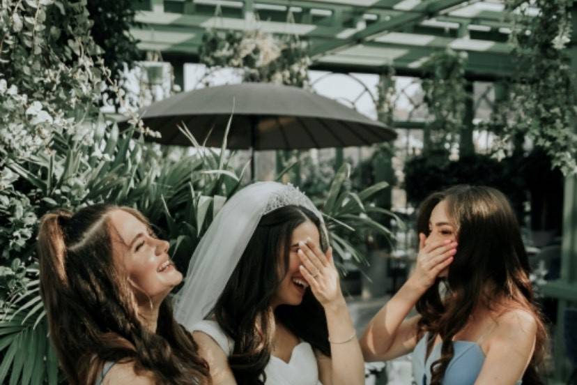 Laughing bridal party