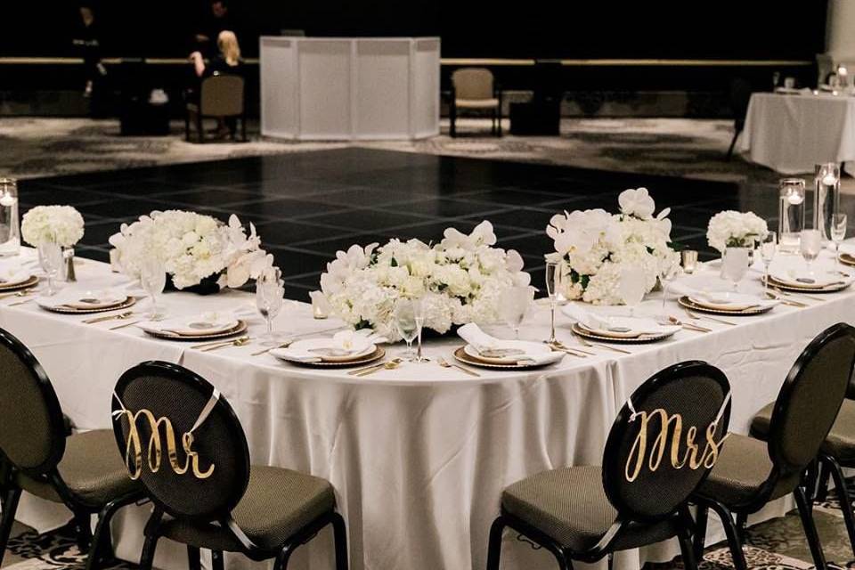 Couple's table layout