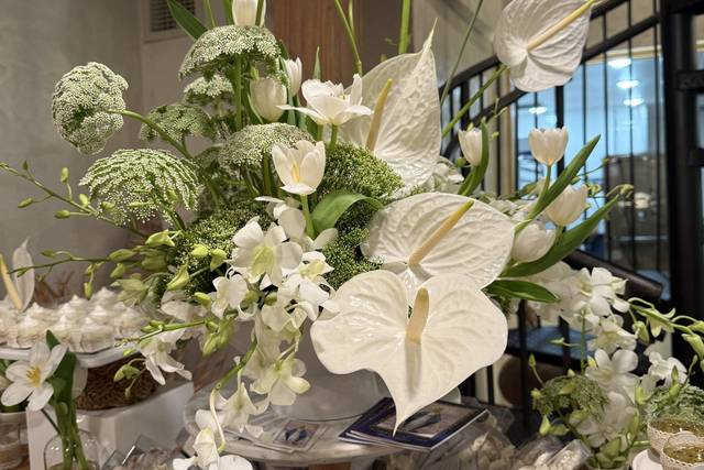 Bloom Flower Studio