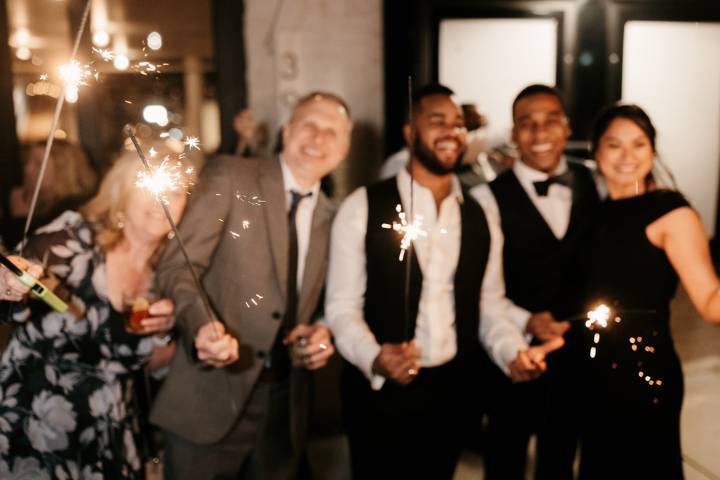 Breathtaking Sparkler Send-Off