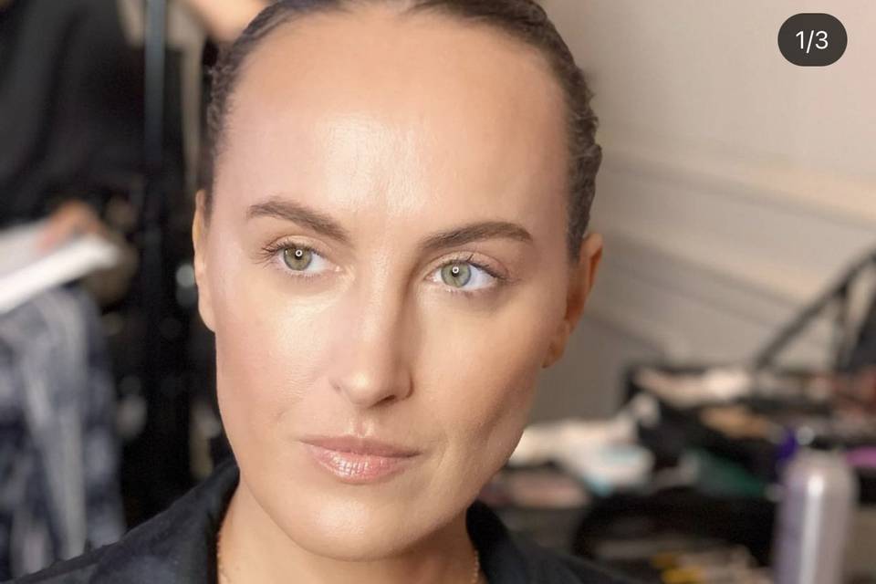 Neutral glam