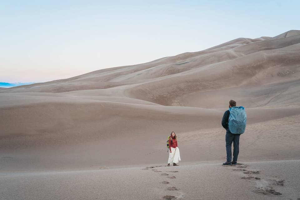 Sand dunes elopement